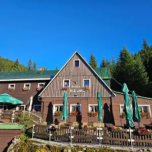 Bouda Bile Labe Guest house